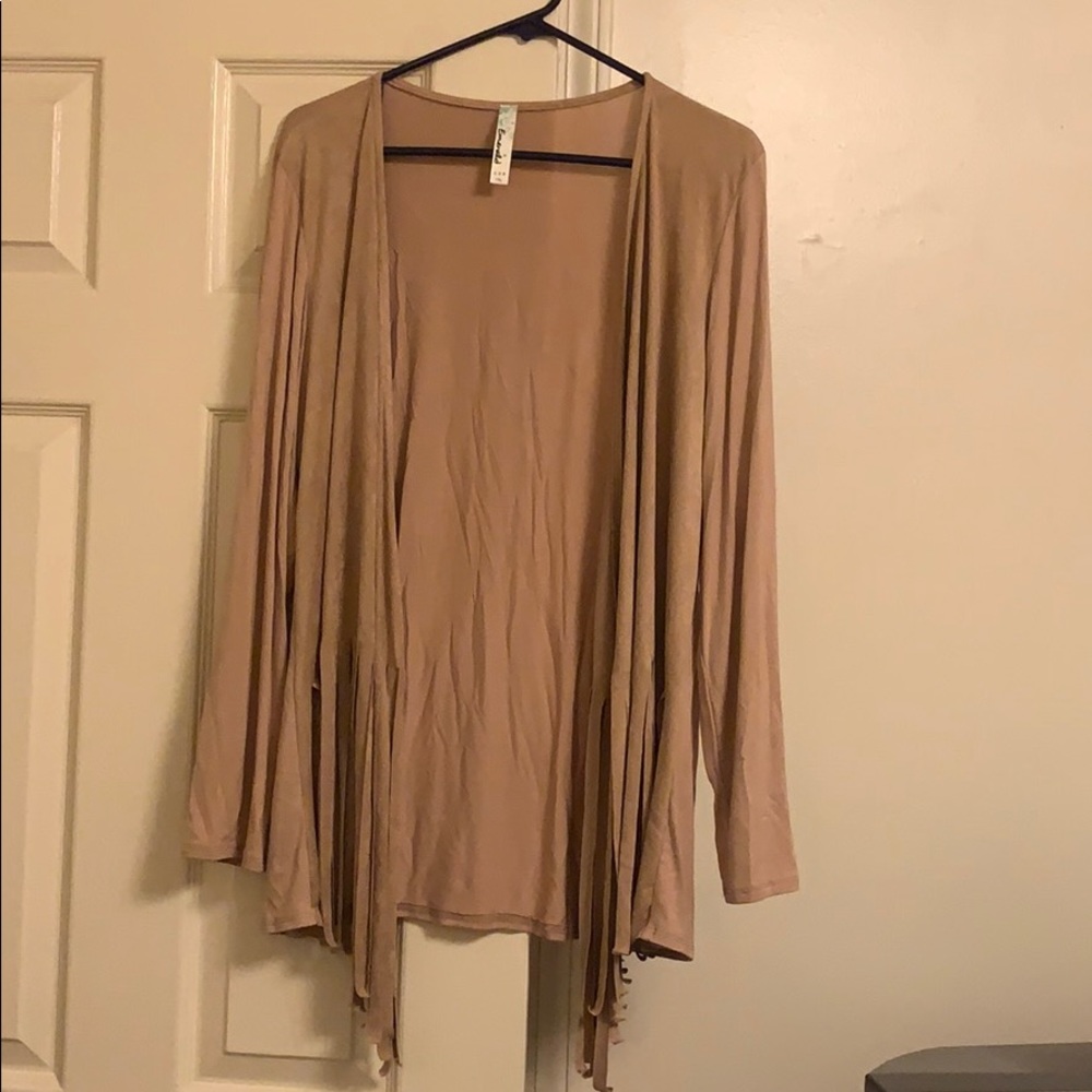 Light, Soft, cardigan with tassel